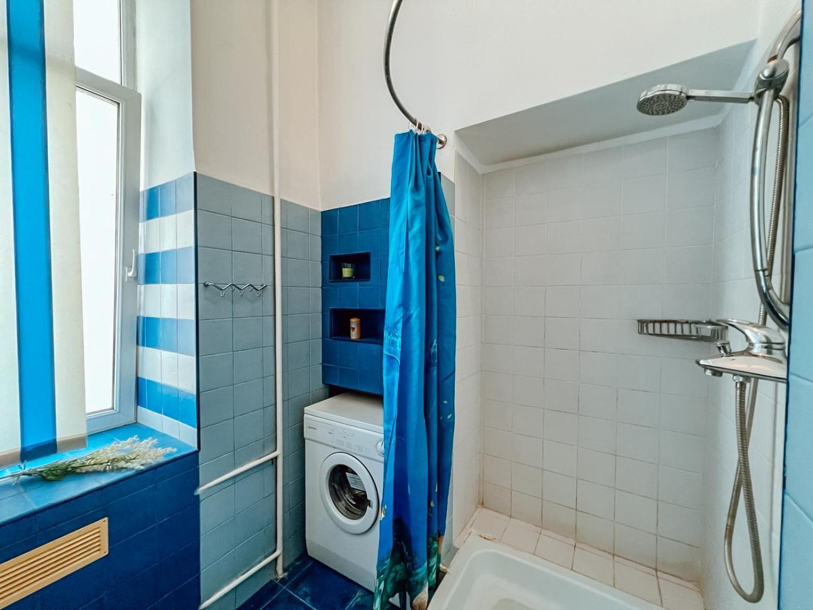 Apartment In The Historic Center Kyiv Exterior photo